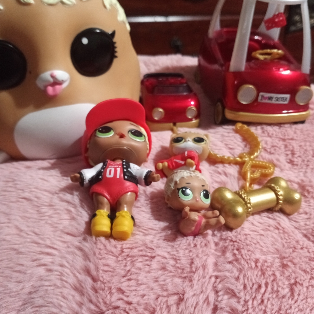 LOL Swag doll bundle 7 pieces